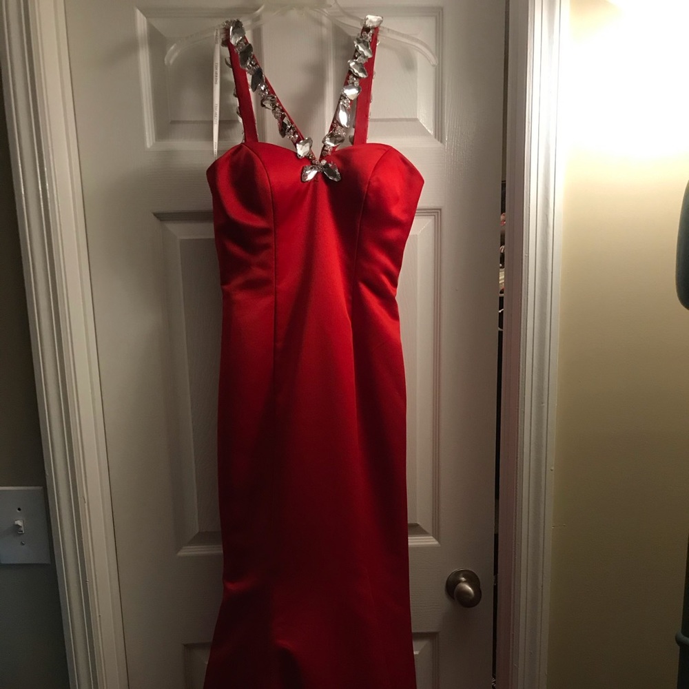 Red Sherri Hill